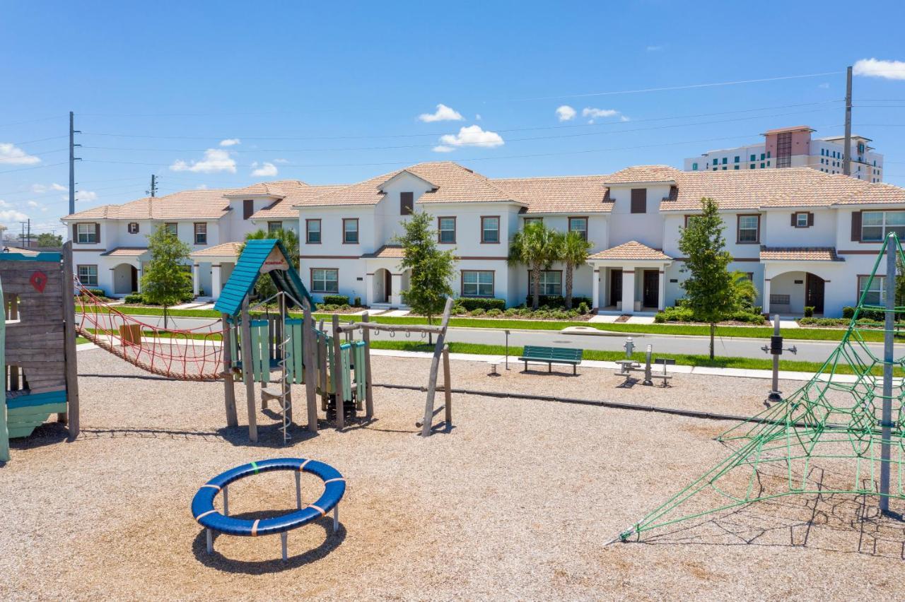 Ravishing Four Bd W/ Pool Close To Disney 4947 Kissimmee Eksteriør billede